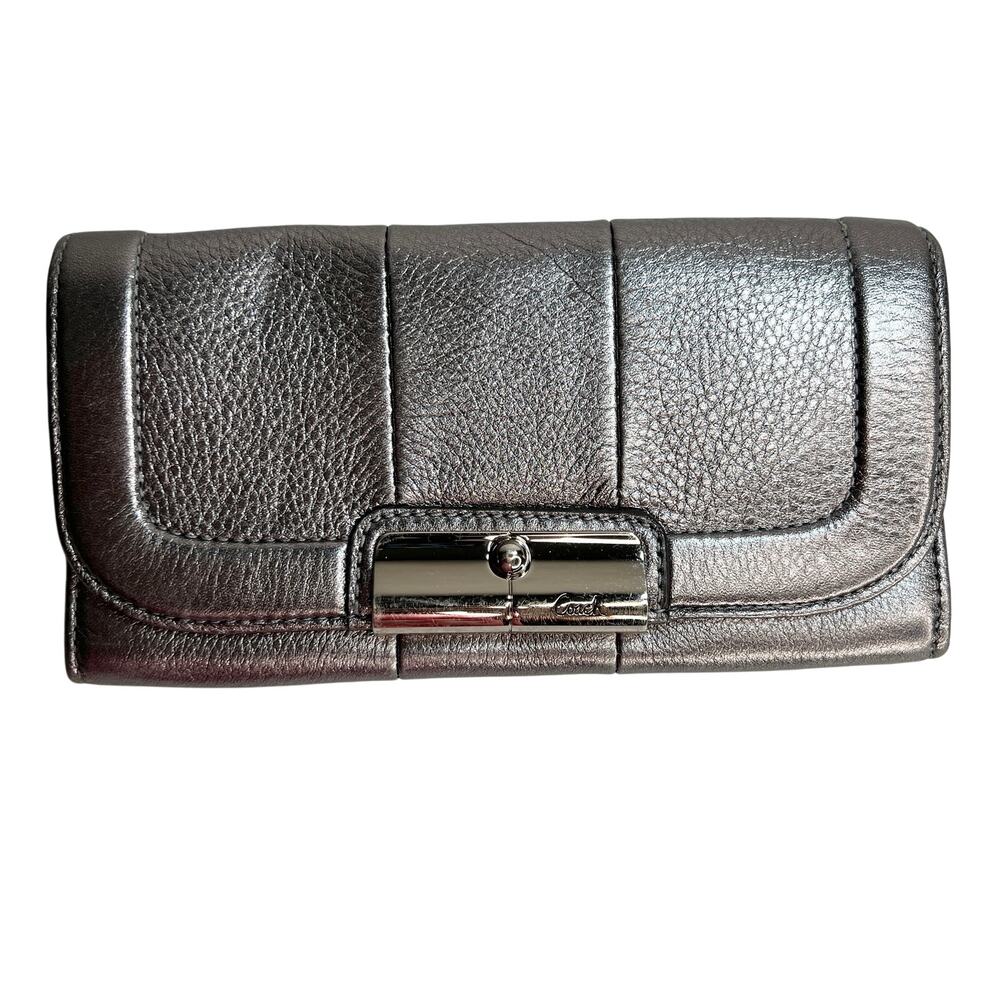 Coach Kristin Pewter Pebbled Leather Envelope Flap Wallet Organizer Checkbook